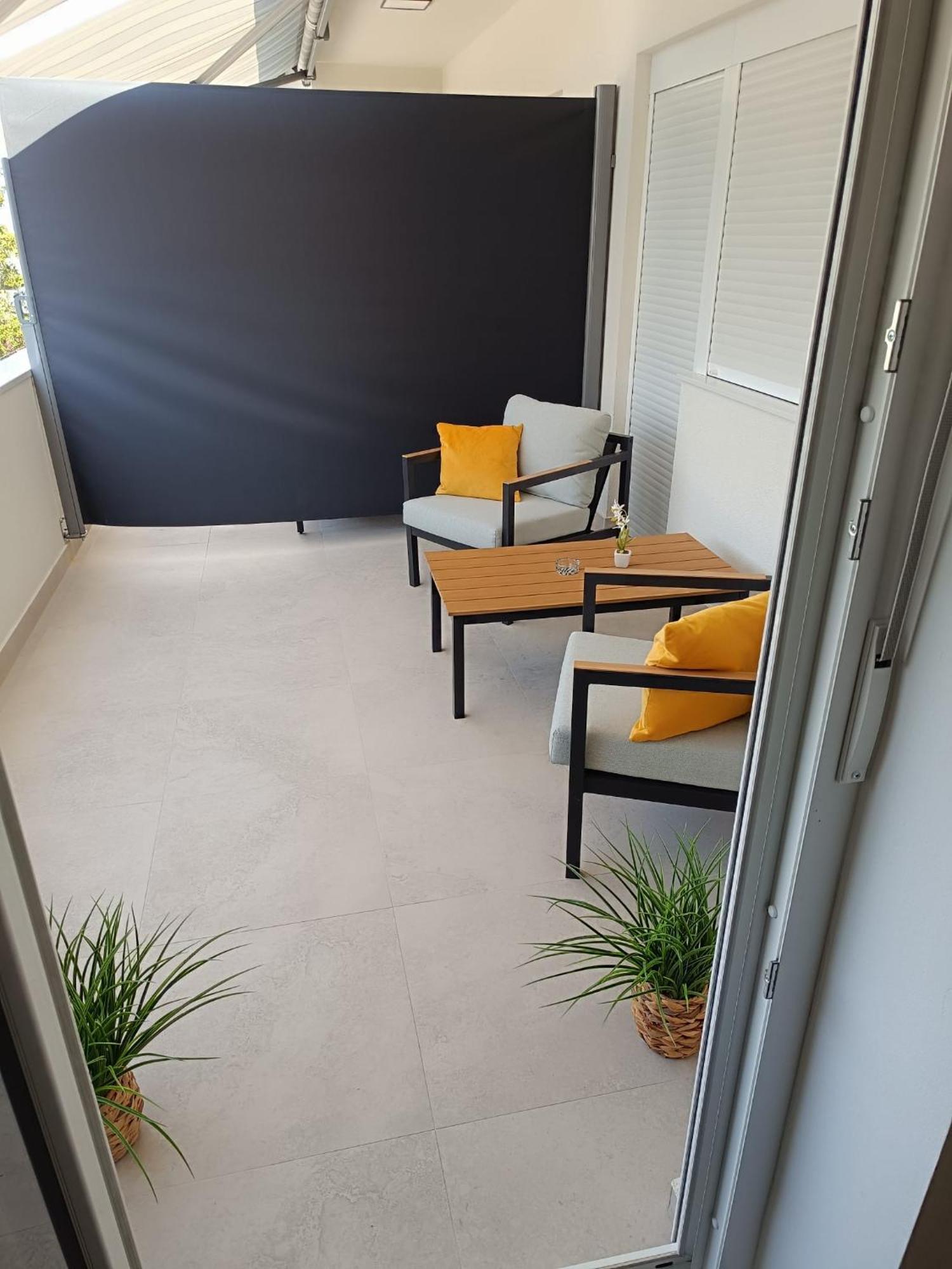 Apartman Elana Sibenik Luaran gambar