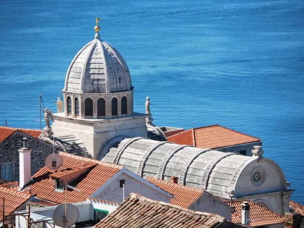 Apartman Elana Sibenik Luaran gambar