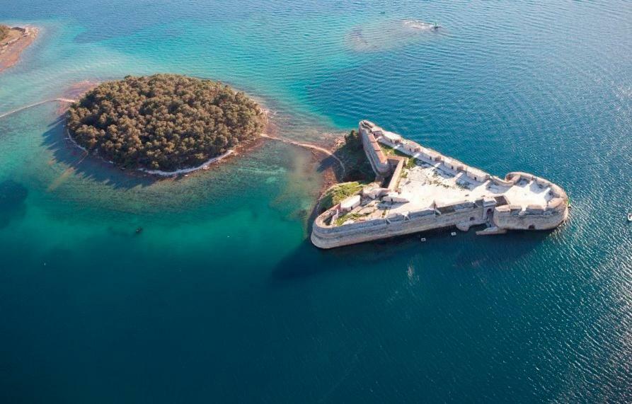 Apartman Elana Sibenik Luaran gambar