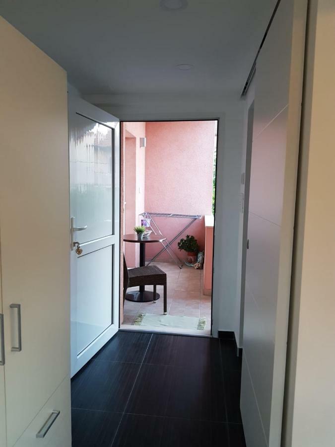 Apartman Elana Sibenik Luaran gambar